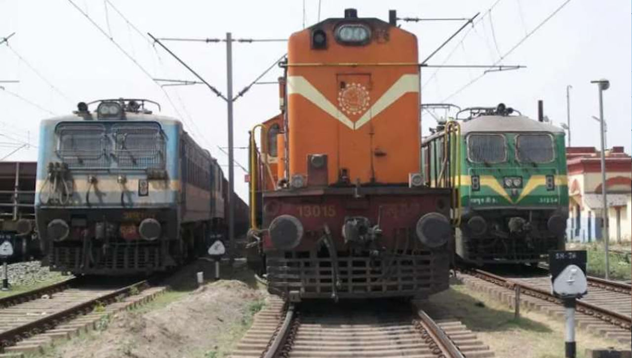 SC Railway: అరుదైన రికార్డును సొంతం చేసుకున్న దక్షిణ మధ్య రైల్వే.. రూ. 10,000 కోట్ల ఆదాయం..