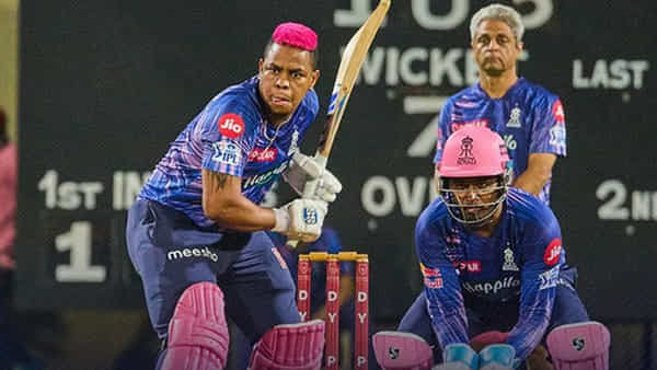 IPL 2022: రాజస్థాన్ తుఫాన్ బ్యాట్స్మెన్.. 37 బంతుల్లో 70 పరుగులు.. ప్రత్యర్థులకు చుక్కలే..!