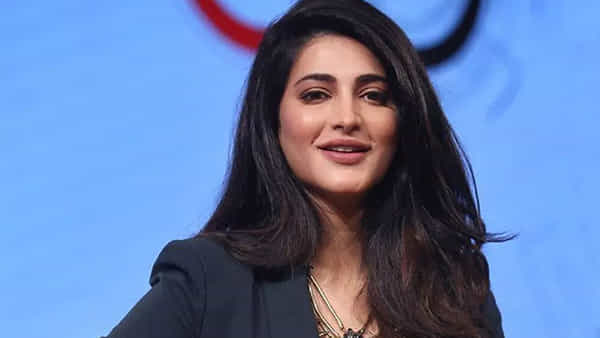 Shruti Haasan: మెగాస్టార్ సినిమా కోసం అందాల శృతి హాసన్ అంత ఛార్జ్ చేస్తుందా..?