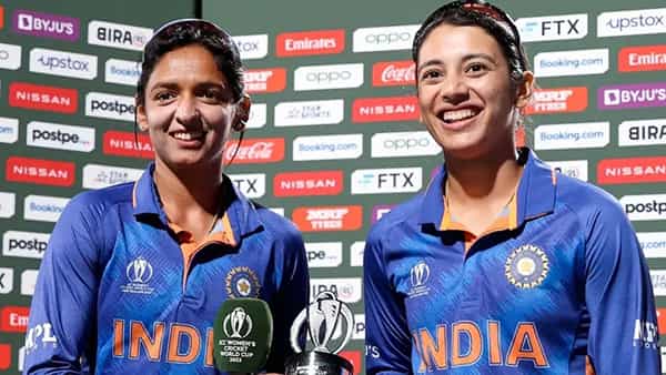 Mithali Raj: మిథాలీ రాజ్ స్థానాన్ని భర్తీ చేసేది ఎవరు.. స్మృతి మంధాన లేదా హర్మన్ప్రీత్ కౌర్..!