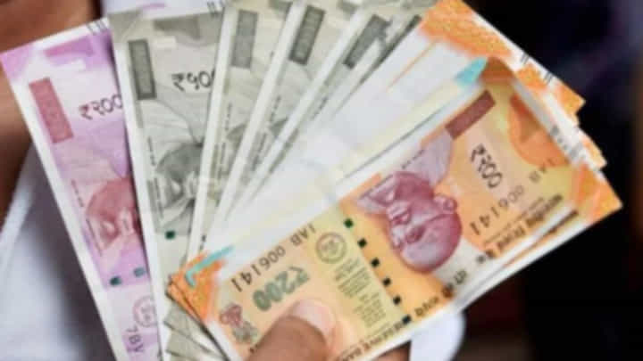 Spend Wise: అవసరానికి.. లగ్జరీకి తేడా తెల్సుకుని ఖర్చు చేయండి.. Spend Wise: అవసరానికి.. లగ్జరీకి తేడా తెల్సుకుని ఖర్చు చేయండి..