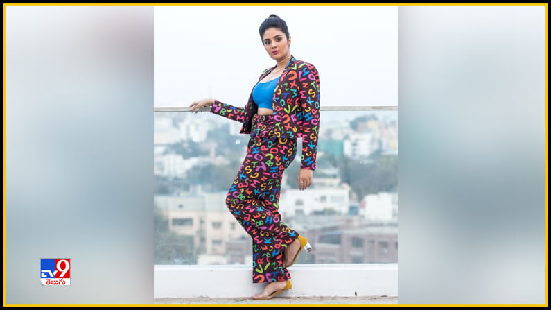 Sreemukhi New Photos. Credit by:Sreemukhi/Instagram