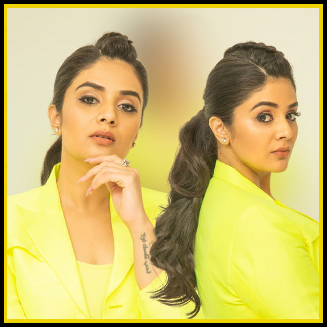 Sreemukhi New Photos. Credit by:Sreemukhi/Instagram