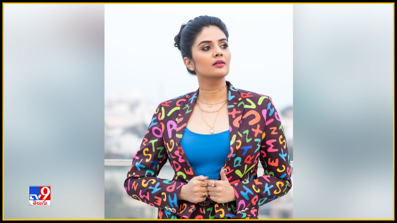 Sreemukhi New Photos. Credit by:Sreemukhi/Instagram