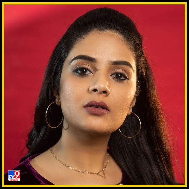 Sreemukhi New Photos. Credit by:Sreemukhi/Instagram