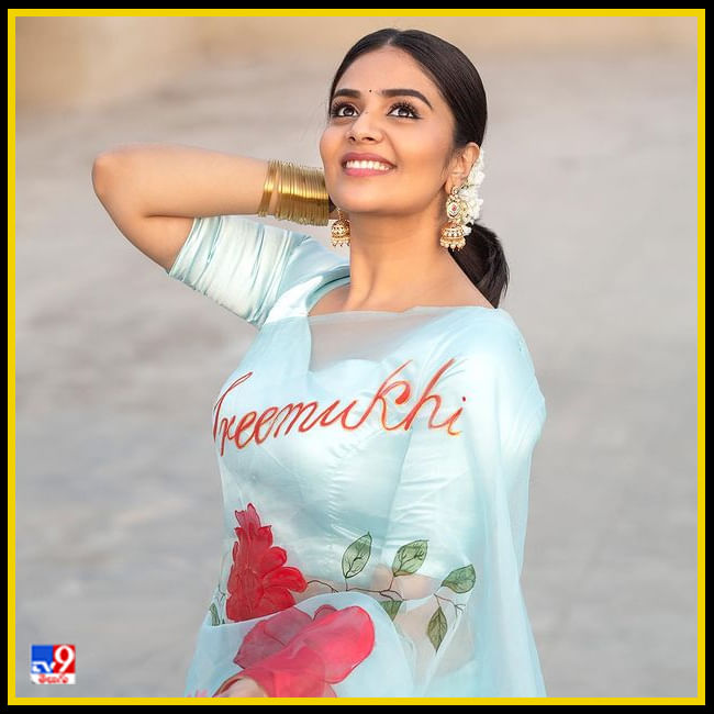 Sreemukhi New Photos. Credit by:Sreemukhi/Instagram