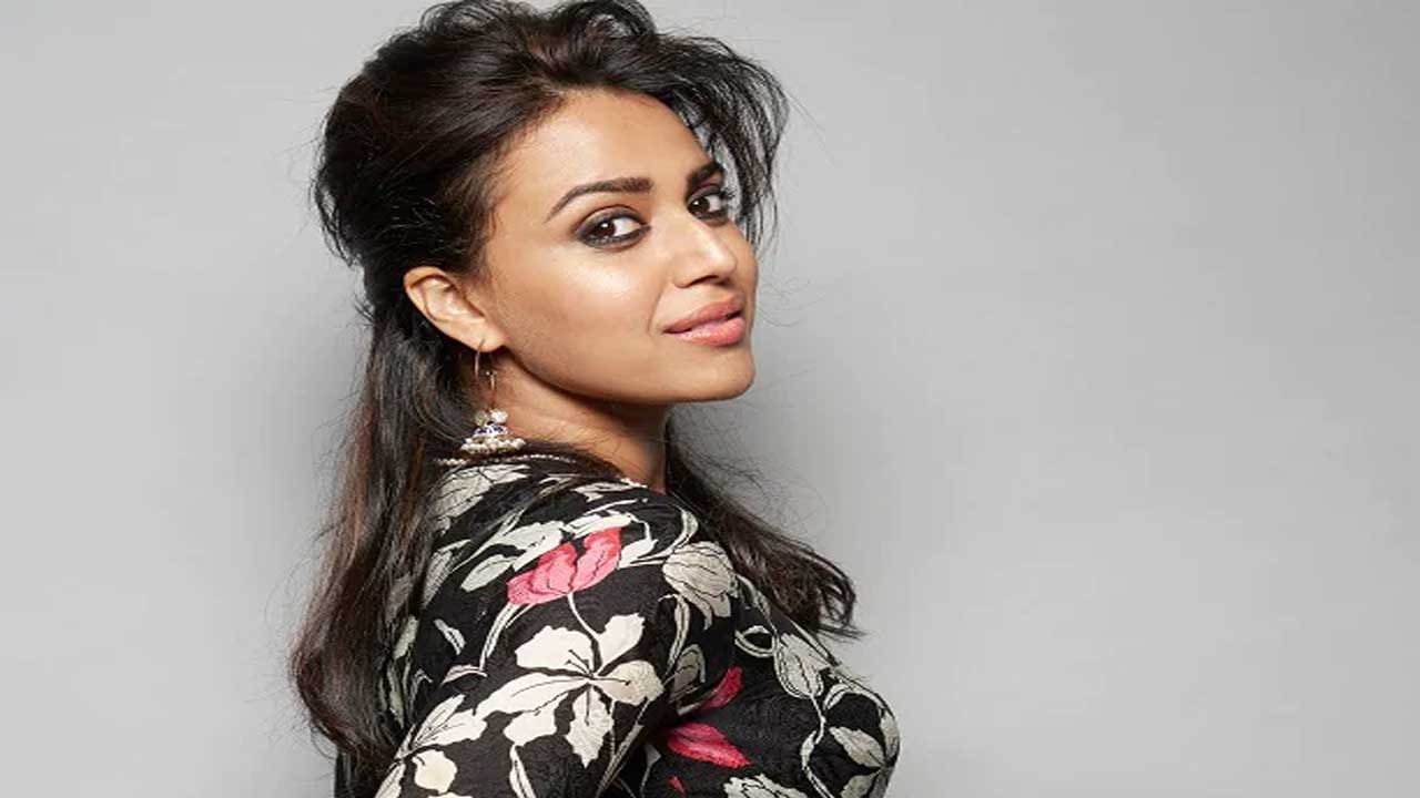 Swara Bhasker: హీరోయిన్ స్వర భాస్కర్కు చేదు అనుభవం.. ట్రోల్ చేస్తున్న నెటిజన్స్..