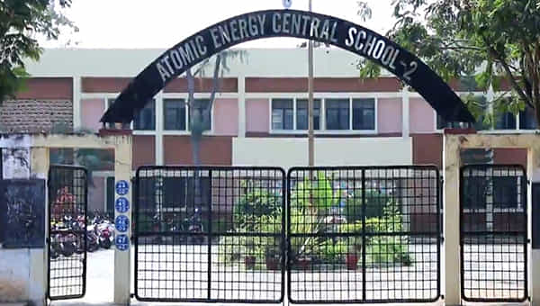 Teaching Jobs: హైదరాబాద్ అటామిక్ ఎనర్జీ స్కూల్ టీచర్ పోస్టులకు దరఖాస్తు చేసుకున్నారా.? నేడే చివరి తేదీ..