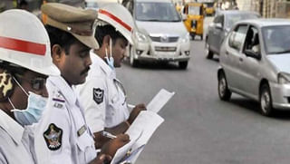 Free Wifi: రైల్వే ప్రయాణికులకు శుభవార్త.. అందుబాటులోకి ఉచిత వైఫై సేవలు..