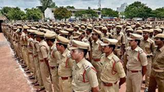 Central Jobs: ప్రభుత్వ ఉద్యోగాల కోసం నిరీక్షిస్తున్నారా.. అయితే మీ కోసమే ఈ వార్త..