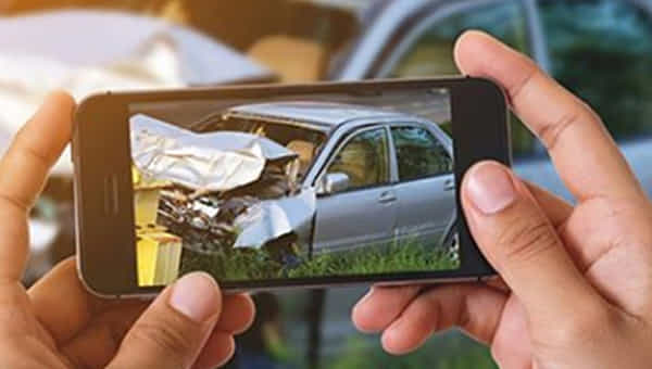 Accident: ఇకపై రోడ్డు ప్రమాద ఫోటోలు, వీడియోలు తీస్తే రూ. కోటి వరకు జరిమానా.. ఎక్కడో తెలుసా.?