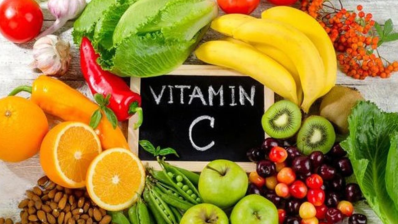 Vitamin C: విటమిన్ సి ఎక్కువగా తీసుకుంటే సమస్యలొస్తాయా? ఏది నిజం.. ఏది అబద్ధం..