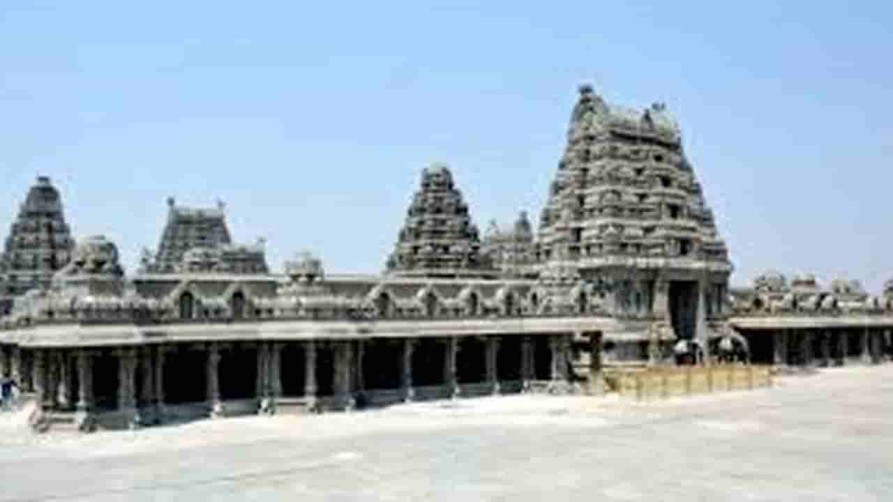 Yadadri: టీటీడీ తరహాలో యాదాద్రికి ప్రత్యేక బోర్డు.. పరిపాలన సౌలభ్యం దృష్ట్యా ప్రభుత్వం అడుగులు