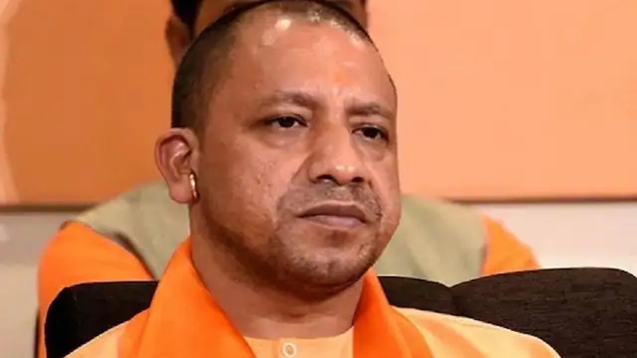 Yogi Adityanath: రెండో సారి రాష్ట్ర పగ్గాలు చేపట్టిన యోగి ఆదిత్యనాథ్‌ తొలి కేబినెట్ సమావేశం.. కీలక నిర్ణయాలు ఇవే..!