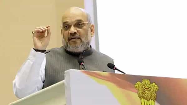 Hindi: ఇంగ్లీషుకు ప్రత్యామ్నాయం హిందీనే.. అమిత్ షా కామెంట్స్పై కొత్త చర్చ..