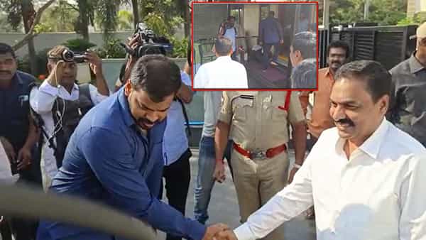 Andhra Pradesh: అనిల్ ఇంటికి వెళ్లిన మంత్రి కాకాని.. కలిసిన చేతులు.. కలవని చూపులు..!
