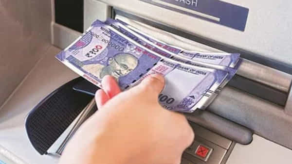 Cardless Cash Withdrawal: ఖాతాదారులకు గుడ్ న్యూస్.. ఇకపై ఏటీఎం కార్డు లేకుండానే డబ్బులు విత్ డ్రా.!