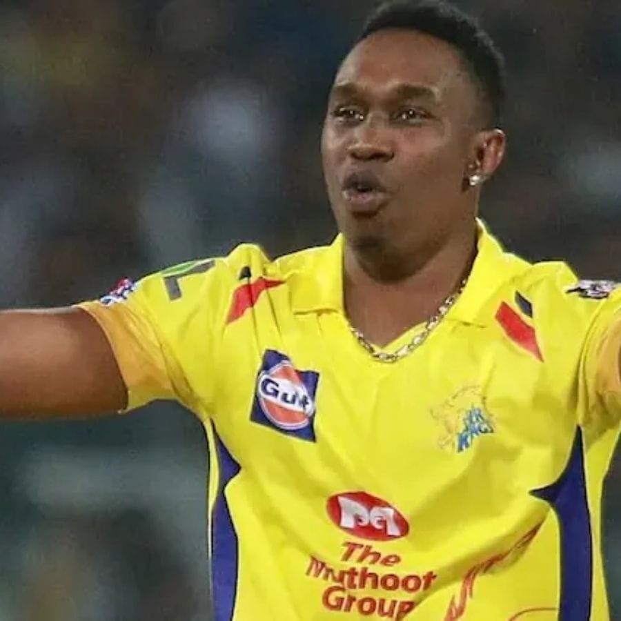 చెన్నై సూపర్ కింగ్స్ ఫాస్ట్ బౌలర్ డ్వేన్ బ్రావో, రాజస్థాన్ రాయల్స్ ప్రసిద్ధ్ కృష్ణ వైడ్ వైడ్ బాల్స్ విషయంలో నంబర్వన్గా ఉన్నారు. ఈ సీజన్లో ఇద్దరూ చెరో 14 వైడ్ బాల్స్ వేశారు.