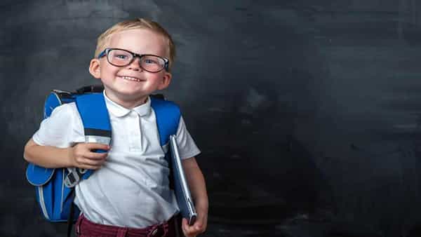 Parenting Tips: మీ పిల్లలను స్కూల్లో చేర్పిస్తున్నారా? ఈ విషయాలను తప్పక గుర్తుంచుకోండి..!