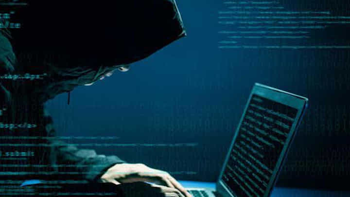 Cyber Insurance: సైబర్ ఇన్సూరెన్స్.. సైబర్ నేరాల నష్టాల నుంచి రికవరీ ఇస్తుంది ! Cyber Insurance: సైబర్ ఇన్సూరెన్స్.. సైబర్ నేరాల నష్టాల నుంచి రికవరీ ఇస్తుంది !