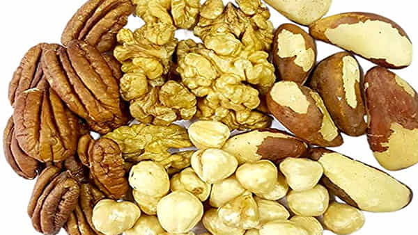 Health Tips: చెడు కొలస్ట్రాల్ని తగ్గించాలంటే ఈ 4 డ్రై ఫ్రూట్స్ డైట్లో ఉండాల్సిందే..!