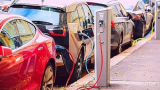 Solar Panels: కొత్తతరం సోలార్ ప్యానెల్.. రాత్రిపూట కూడా విద్యుత్ ఉత్పత్తి..!