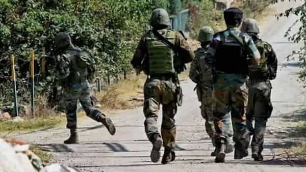 Jammu and Kashmir: జమ్మూకశ్మీర్లో మళ్లీ ఉగ్ర కలకలం.. పుల్వామా తరహా అటాక్కు స్కెచ్.. షాకింగ్ స్టోరీ..!