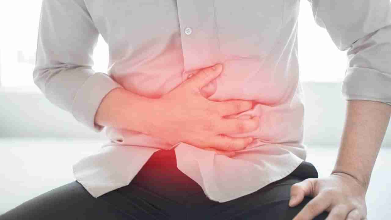 Health Tips:  గ్యాస్ స‌మ‌స్య తెగ ఇబ్బంది పెడుతుందా..? ఈ హోమ్ రెమిడీస్‌తో చెక్ పెట్టండి