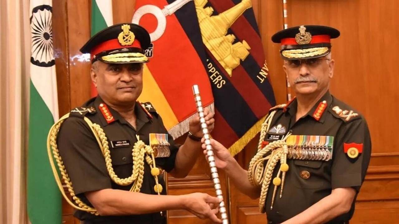 General Manoj Pande: తొలిసారిగా ఇంజనీర్ చేతికి ఆర్మీ బాధ్యతలు.. 29వ ఆర్మీ స్టాఫ్ చీఫ్‌గా జనరల్ మనోజ్ పాండే