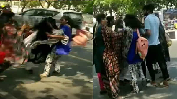 Fighting For Lover: నడిరోడ్డుపై ప్రియుడి కోసం తన్నుకున్న అమ్మాయిలు.. వైరల్ అవుతున్న వీడియో!