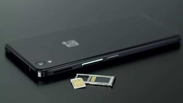 Google Android 13: సిమ్ లేకుండానే కాలింగ్.. గూగుల్ ఆండ్రాయిడ్ 13లో అదిరిపోయే ఫీచర్.. ఎలాగంటే?