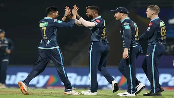 IPL 2022: మెరిసిన హార్దిక్ పాండ్యా.. 37 పరుగుల తేడాతో రాజస్తాన్పై గుజరాత్ గెలుపు..