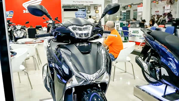 Honda Bikes: హోండా కంపెనీ కీలక నిర్ణయం.. త్వరలో సరి కొత్త బైక్లు.. పెట్రోల్ ధరల నుంచి విముక్తి పొందవచ్చు!