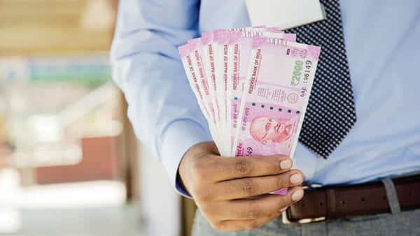 7th Pay Commission: కేంద్ర ప్రభుత్వ ఉద్యోగులకు మరో తీపికబురు.! ఆ పెంపుకు కేంద్రం సిద్దం.?