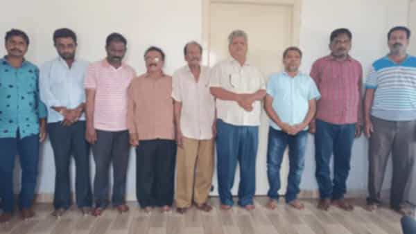 Hyderabad: హైదరాబాద్లో నకిలీ భూ పత్రాల దందా గుట్టు రట్టు.. మల్కాజ్గిరిలో 9 మంది అరెస్ట్..