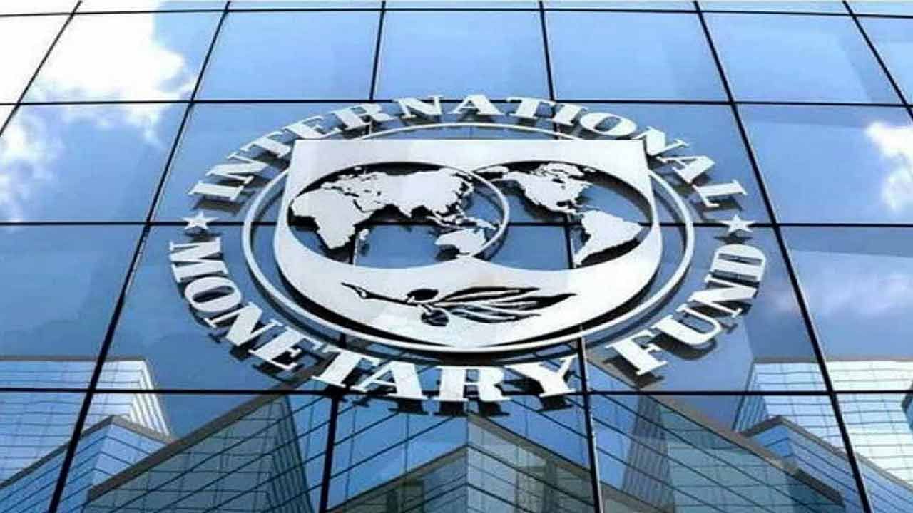 IMF: శ్రీలంకను ఆదుకునేందుకు ముందుకొచ్చిన ఐఎంఎఫ్.. త్వరలో నిధులు అందించే అవకాశం..