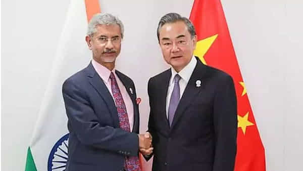 Russia Ukraine Crisis: ఉక్రెయిన్, రష్యా వివాదం ముగియాలంటే భారత్, చైనా చేతులు కలపాలా..?