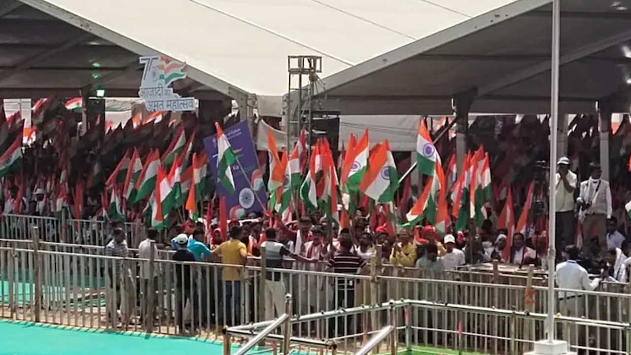Indian Flag Hosting: పాకిస్తాన్ రికార్డును బద్దలు కొట్టిన ఇండియన్స్.. ఏకంగా 78 వేల మంది కలిసి..