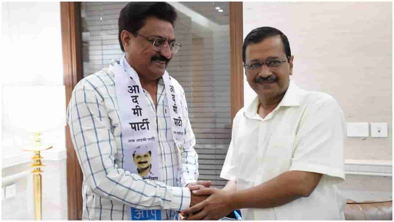 Gujarat Elections 2022: గుజరాత్ ఎన్నికల వేళ కాంగ్రెస్కు గట్టి ఎదురుదెబ్బ.. AAPకు బిగ్ బూస్ట్..