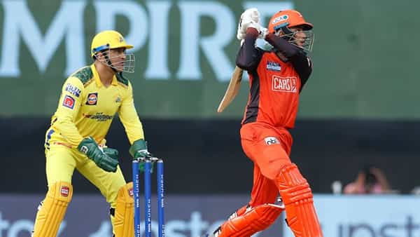 CSK vs SRH IPL Match Result: చెన్నైని చితక్కొట్టిన అభిషేక్, త్రిపాఠి.. 8 వికెట్ల తేడాతో హైదరాబాద్ ఘన విజయం..