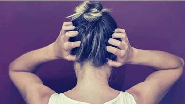Health Tips: తలపై దురద భరించలేకపోతున్నారా.. ఈ చిట్కాలతో సింపుల్గా వదిలించుకోండి..!