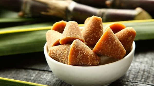 Health Tips: బెల్లంతో భలే లాభాలు.. ఉదయాన్నే తింటే ఆసమస్యలు దరి చేరవట