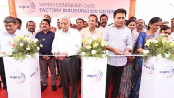 Azim Premji: తెలంగాణలో మరిన్ని పెట్టుబడులు పెడతామన్న అజీమ్ ప్రేమ్జీ.. ప్రభుత్వ పనితీరుపై కితాబు..