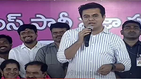 Minister KTR: కేసీఆర్ లేకపోతే, తెలంగాణ రాకపోతే.. బీజేపీపై ఓరేంజ్లో మంత్రి కేటీఆర్ నిప్పులు..