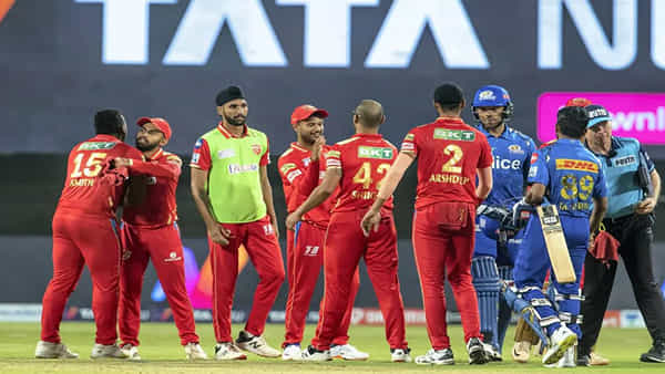 IPL 2022: ఈ 4 తప్పులే ముంబై ఓటములకు కారణం.. విలన్గా మారిన రోహిత్ శర్మ.. ఇంతకీ అవేంటంటే!