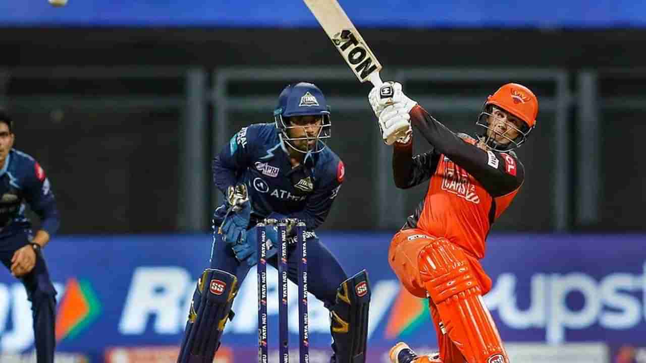 IPL 2022, Orange Cap: టాప్‌ 5 లోకి దూసుకొచ్చిన అభిషేక్ వర్మ.. బట్లర్‌తో పోటీకి రెడీ..!