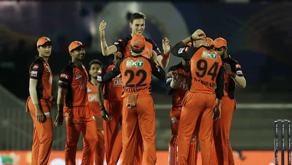 PBKS vs SRH Score: రాణించిన బౌలర్లు.. తక్కువ స్కోర్కే పరిమితమైన పంజాబ్.. హైదరాబాద్ లక్ష్యం ఎంతంటే..