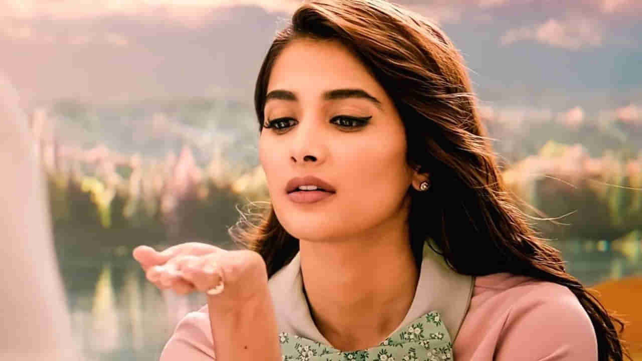 Pooja Hegde: ఆ క్రేజీ ప్రాజెక్ట్‌లో స్పెషల్ సాంగ్‌లో మెరవనున్న బుట్టబొమ్మ.. రంగస్థలం తర్వాత మరోసారి