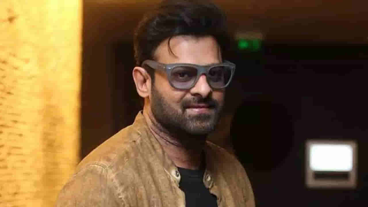 Prabhas: బీటౌన్ ట్రోలర్స్ నోరుమూయించిన డార్లింగ్.. ఒక్క దెబ్బతో బాలీవుడ్ షాక్