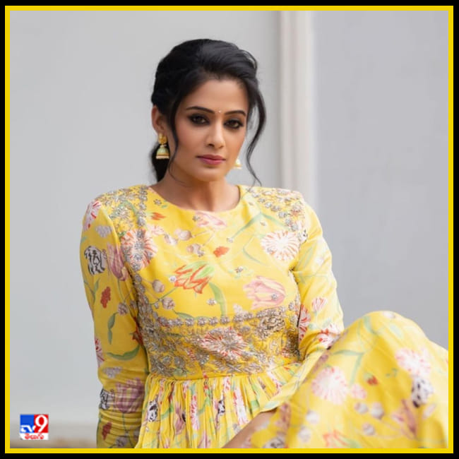 Priyamani New Photos. Credit by:Priyamani/Instagram